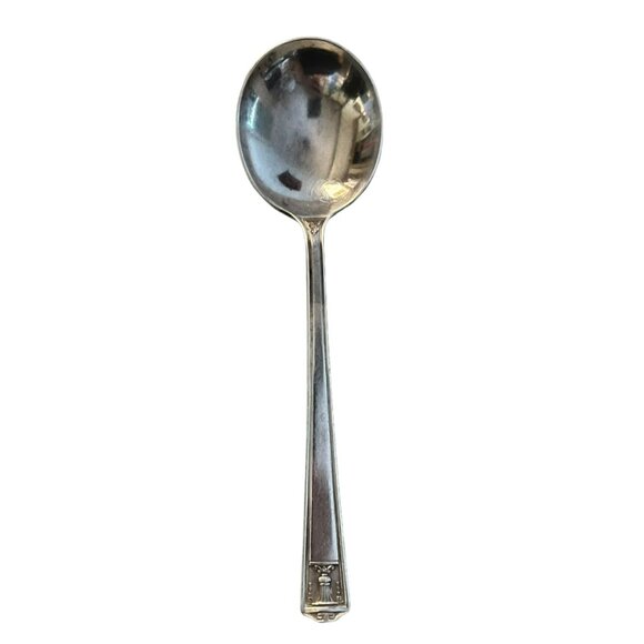 Holmes and Edwards Round Bowl Spoon Gumbo Century Silverplate 1923 IS 7 1/8 in - Picture 2 of 8